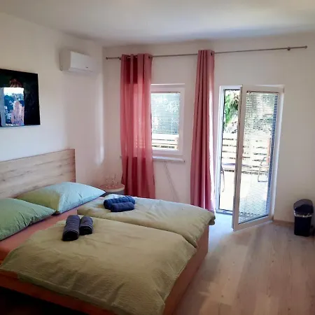 Optim Vendégház 3*