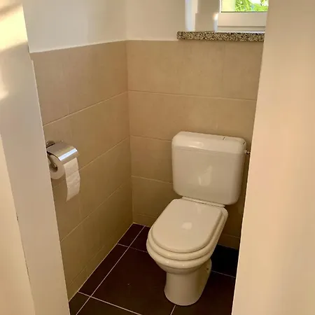 Optim Hiša za goste