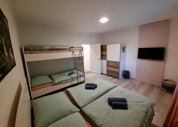 Optim Hiša za goste